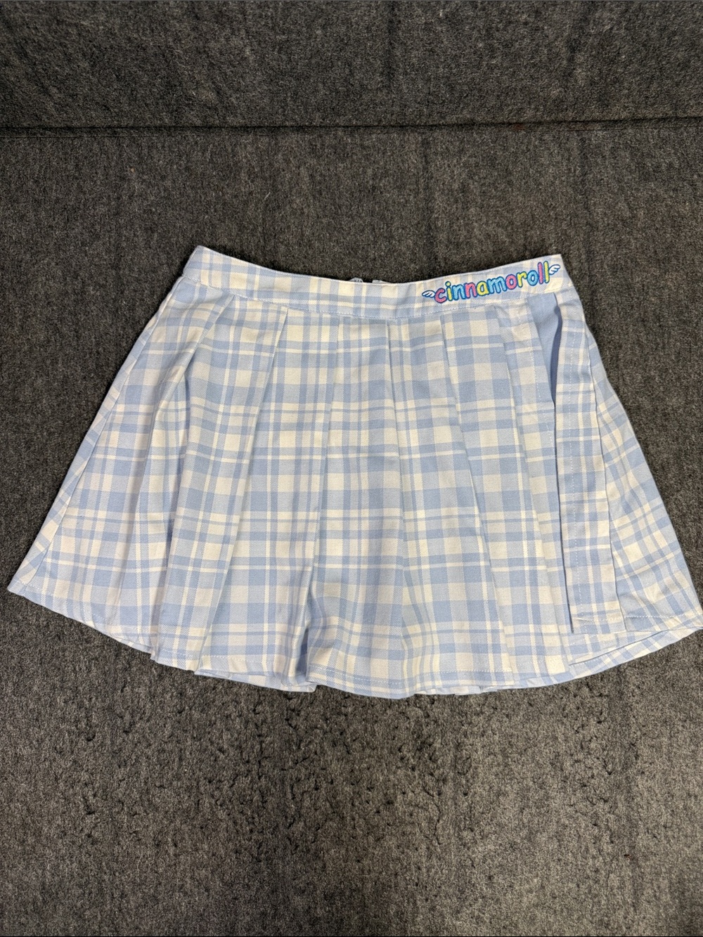 Cinnamonroll Light Blue Plaid Pleated Skirt
